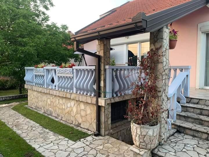 Villa Melograno Мостар Экстерьер фото